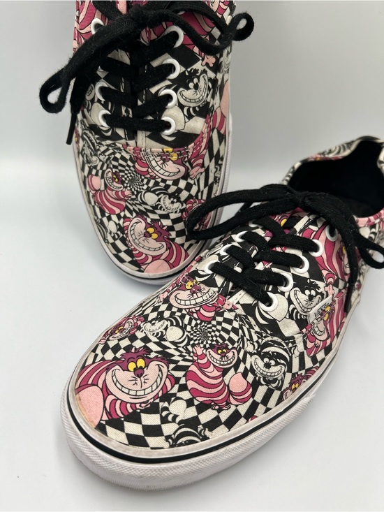 Vans Other - Van’s Cheshire Cat Print Canvas Sneakers - Casual Shoes Disney Discontinued Men